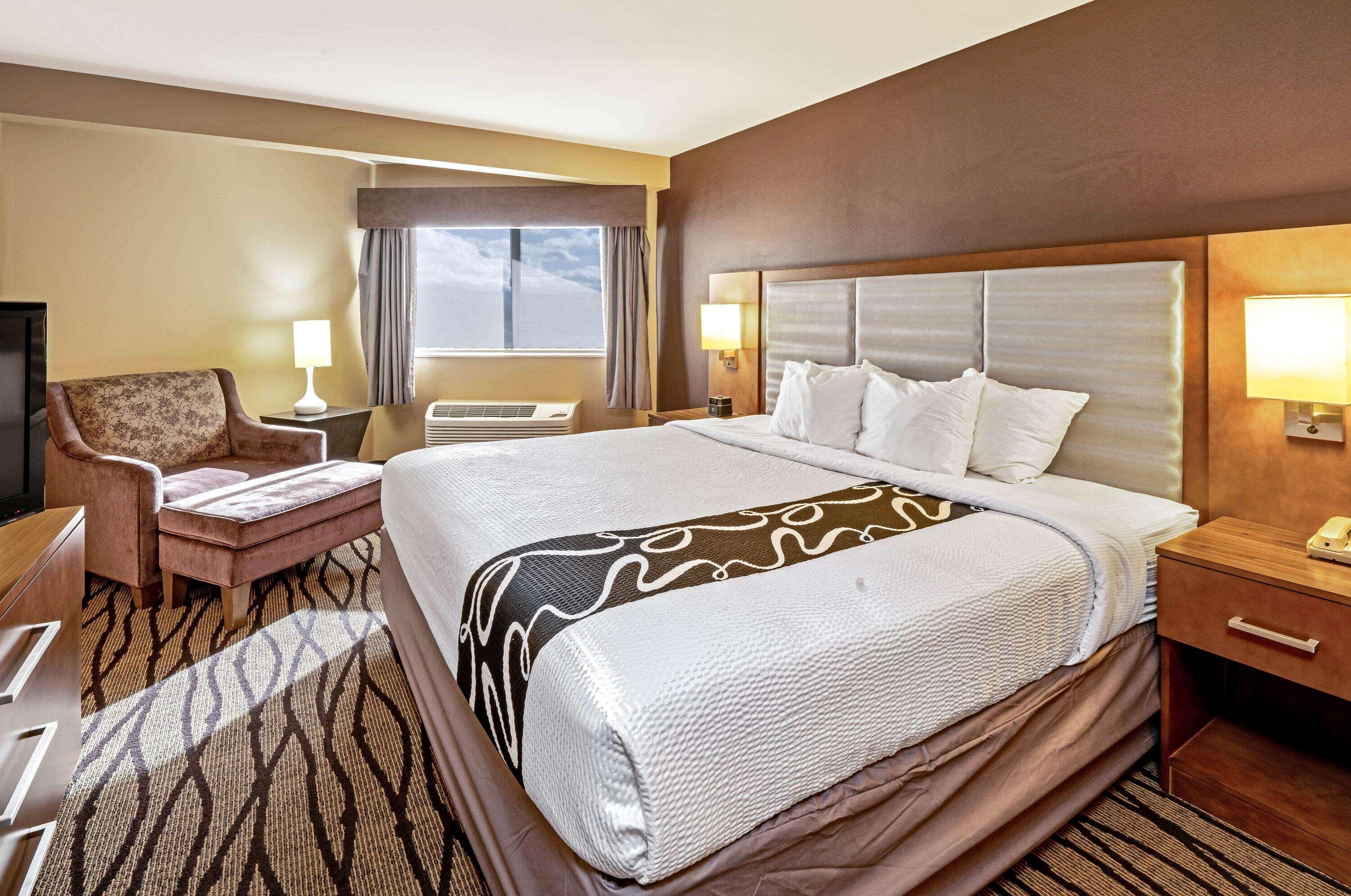 La Quinta By Wyndham Butte Hotell Eksteriør bilde