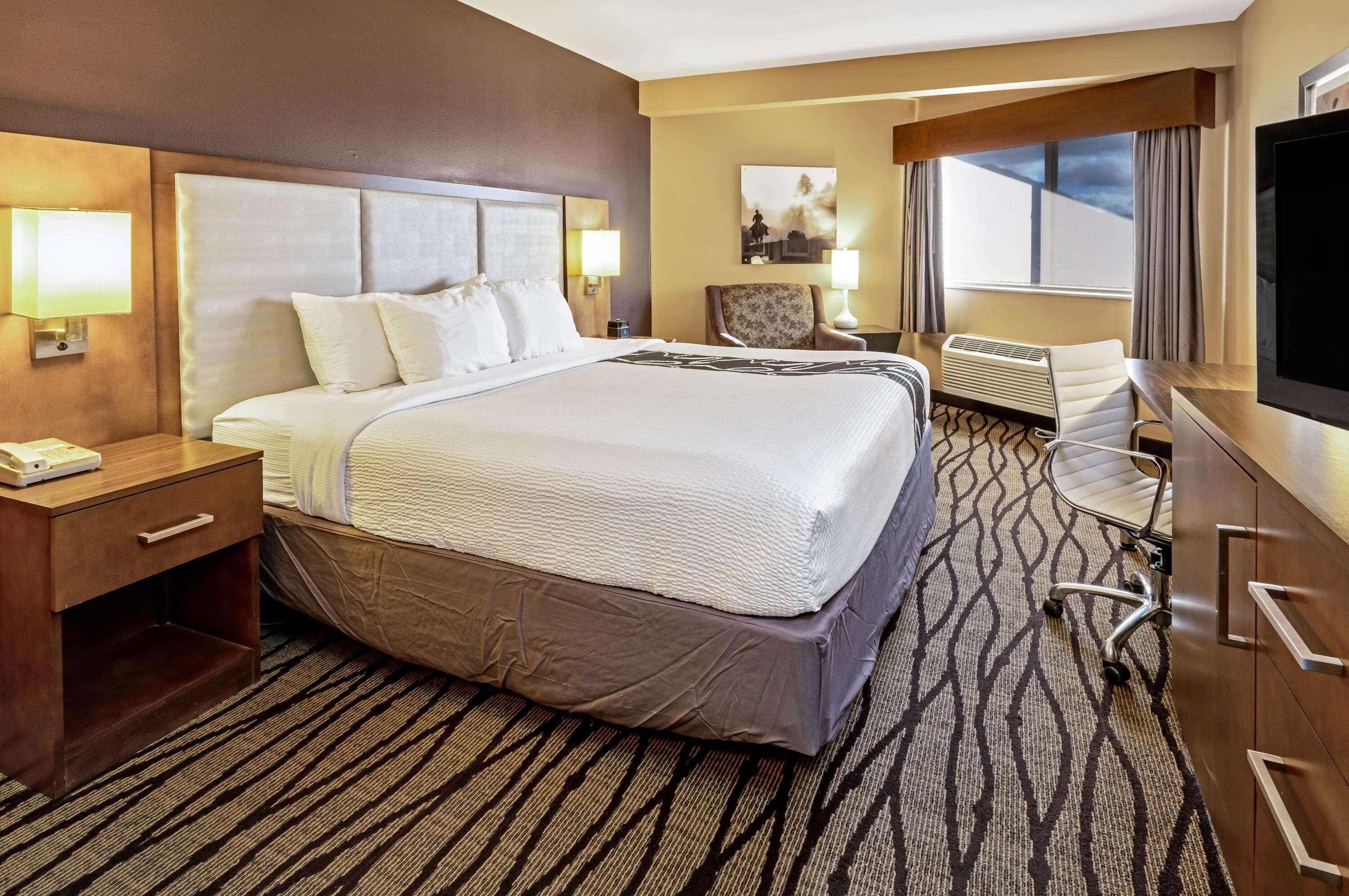 La Quinta By Wyndham Butte Hotell Eksteriør bilde