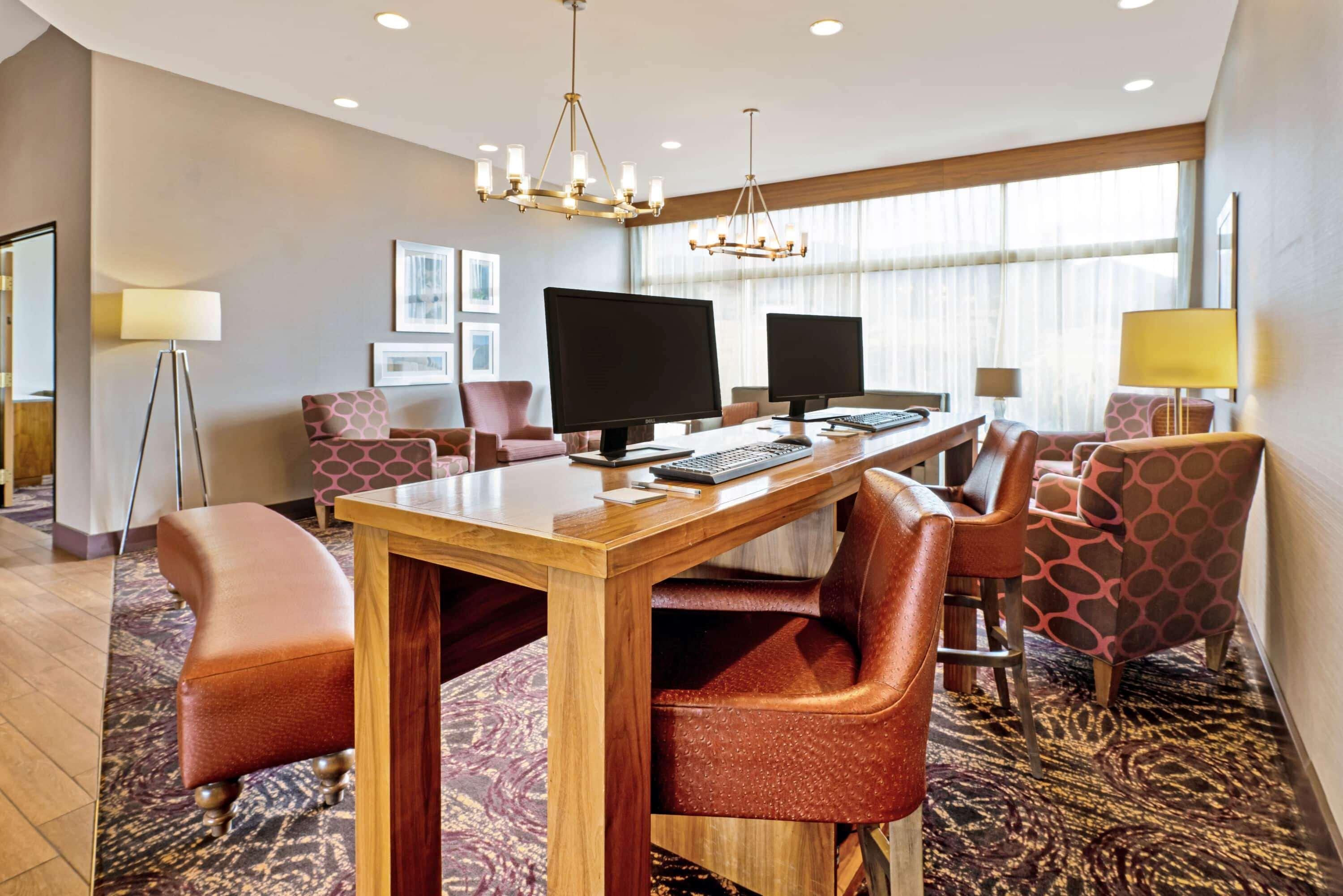 La Quinta By Wyndham Butte Hotell Eksteriør bilde