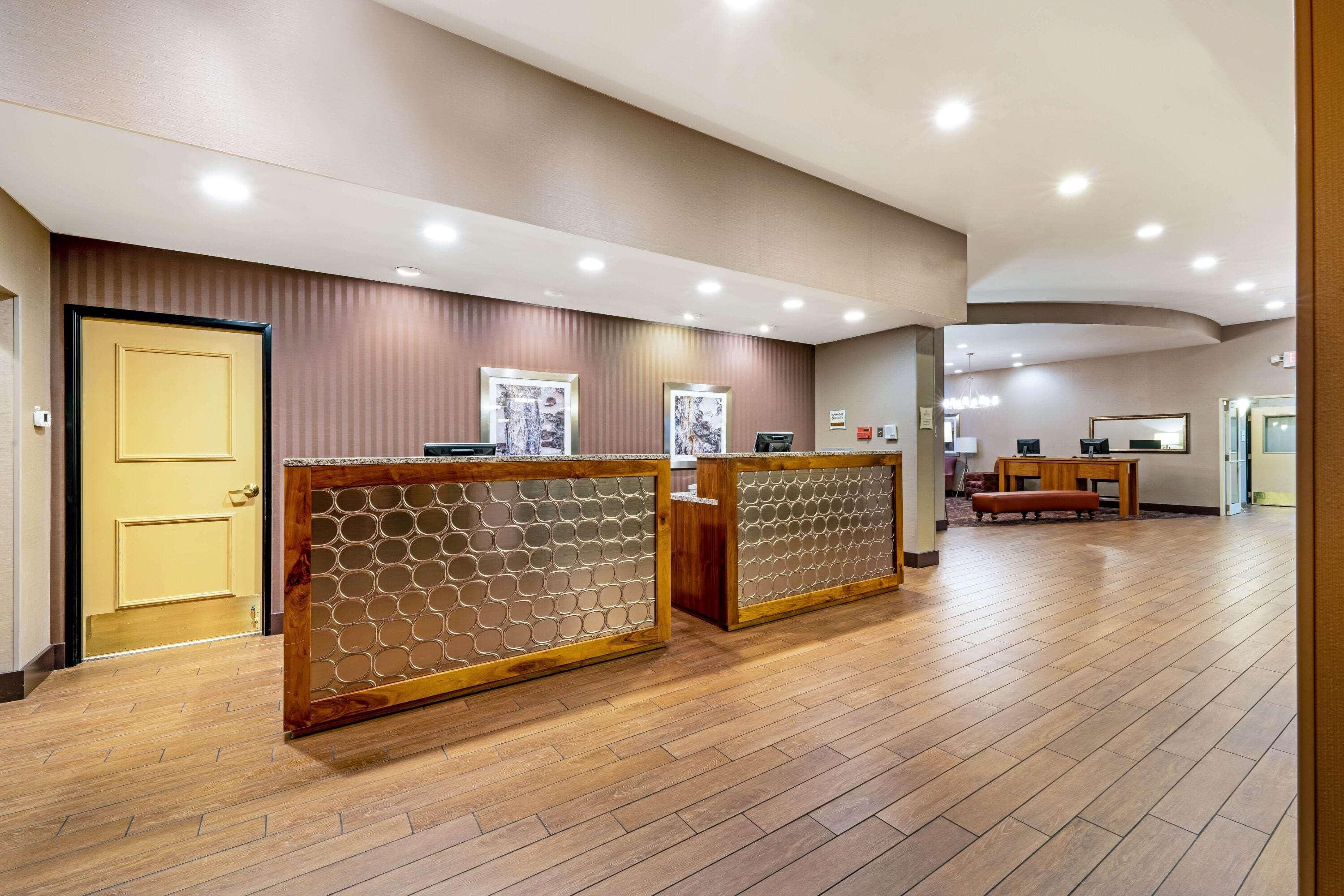 La Quinta By Wyndham Butte Hotell Eksteriør bilde